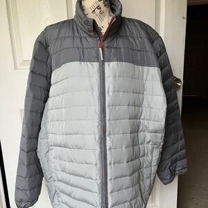 THE GAP Men's XXL puffer jacker